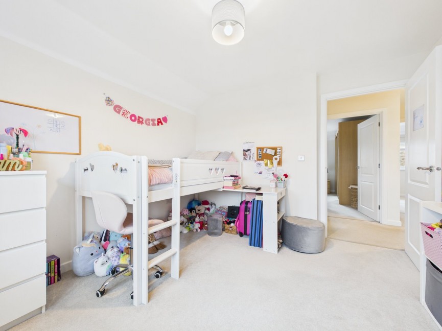 4 bedroom House for Sale Hampshire Road, Royston, Hertfordshire