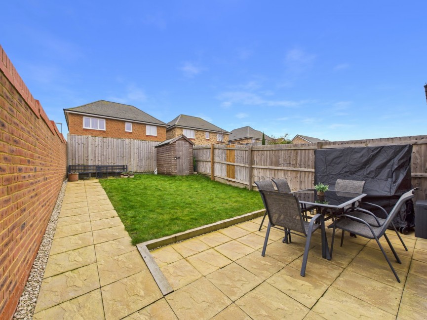 4 bedroom House for Sale Hampshire Road, Royston, Hertfordshire