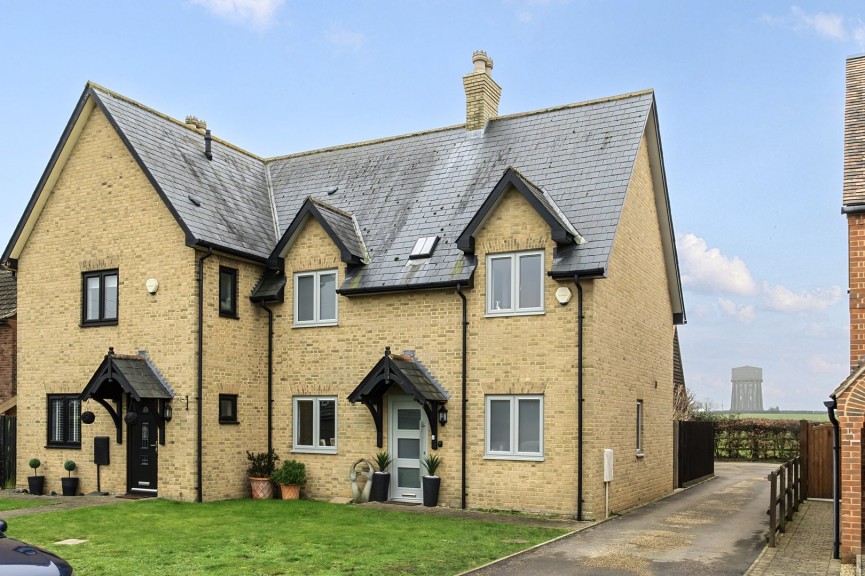 3 bedroom House for Sale Meppershall, Shefford, Bedfordshire