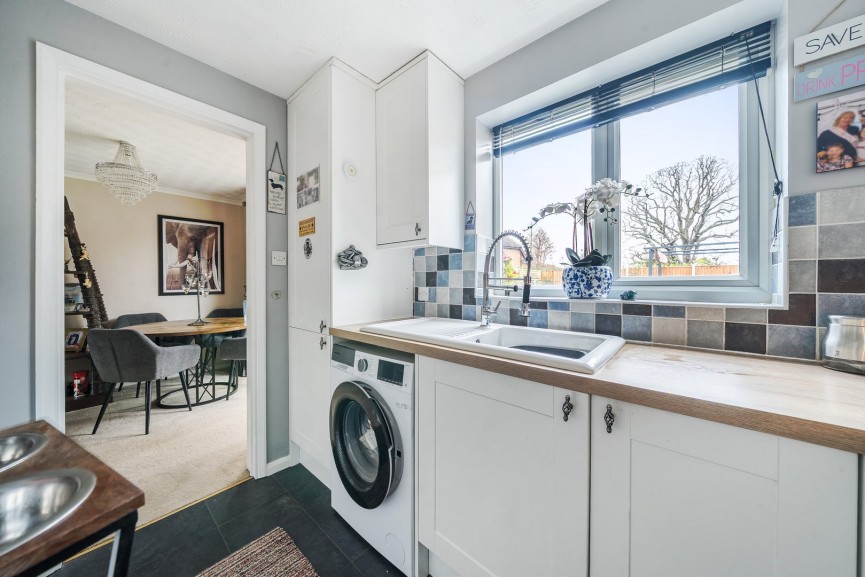 3 bedroom House for Sale Sullivan Close, Shefford, Bedfordshire