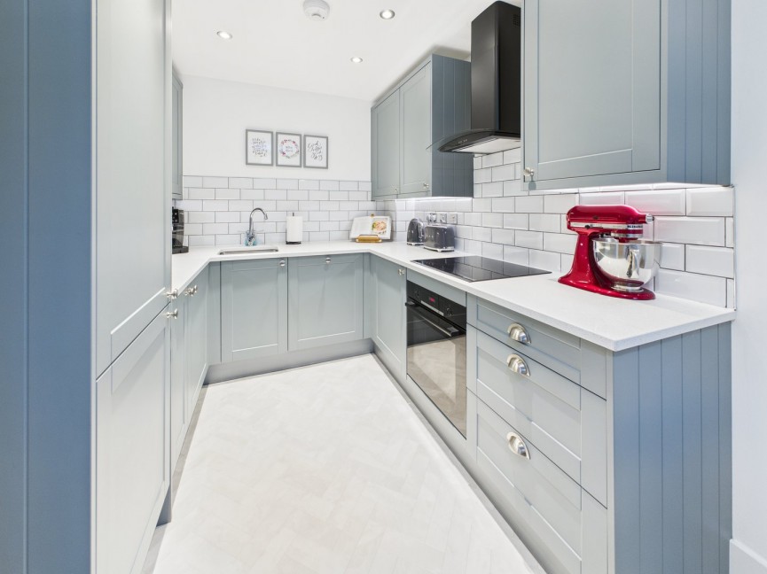 3 bedroom House for Sale Kennett Drive, Biggleswade, Bedfordshire