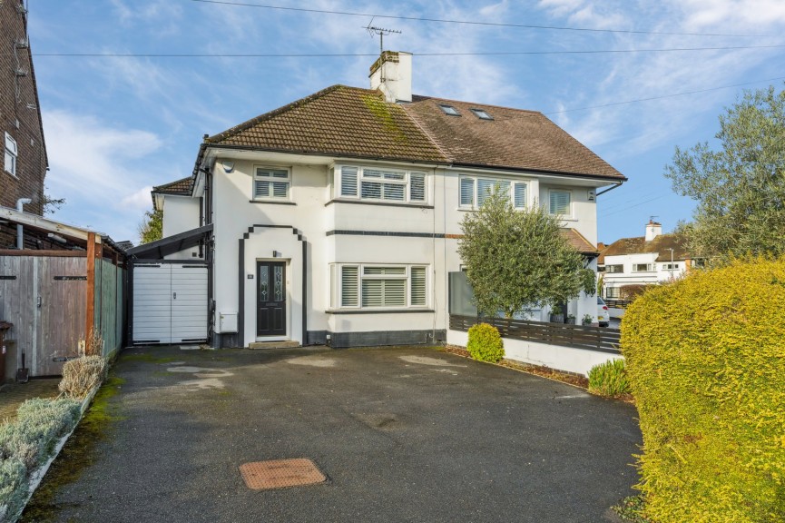 3 bedroom House for Sale Bearton Green, Hitchin, Hertfordshire