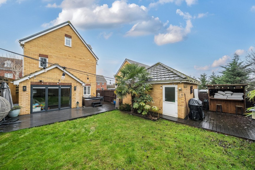 5 bedroom House for Sale Boundary Close, Henlow, Bedfordshire