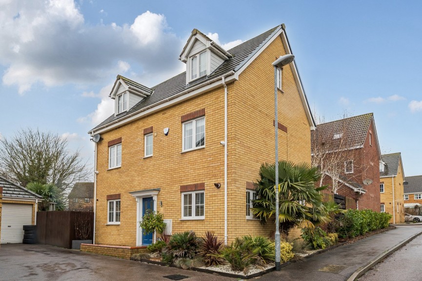 5 bedroom House for Sale Boundary Close, Henlow, Bedfordshire