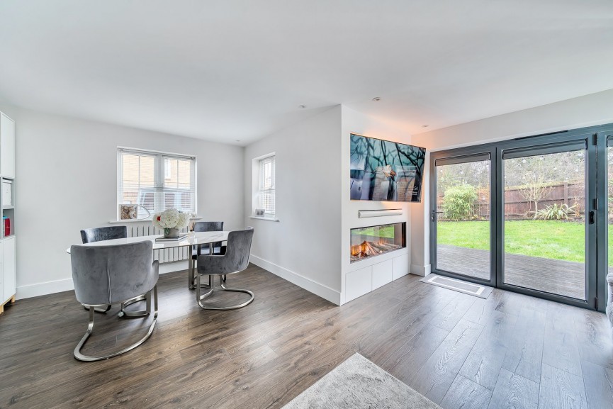 5 bedroom House for Sale Boundary Close, Henlow, Bedfordshire