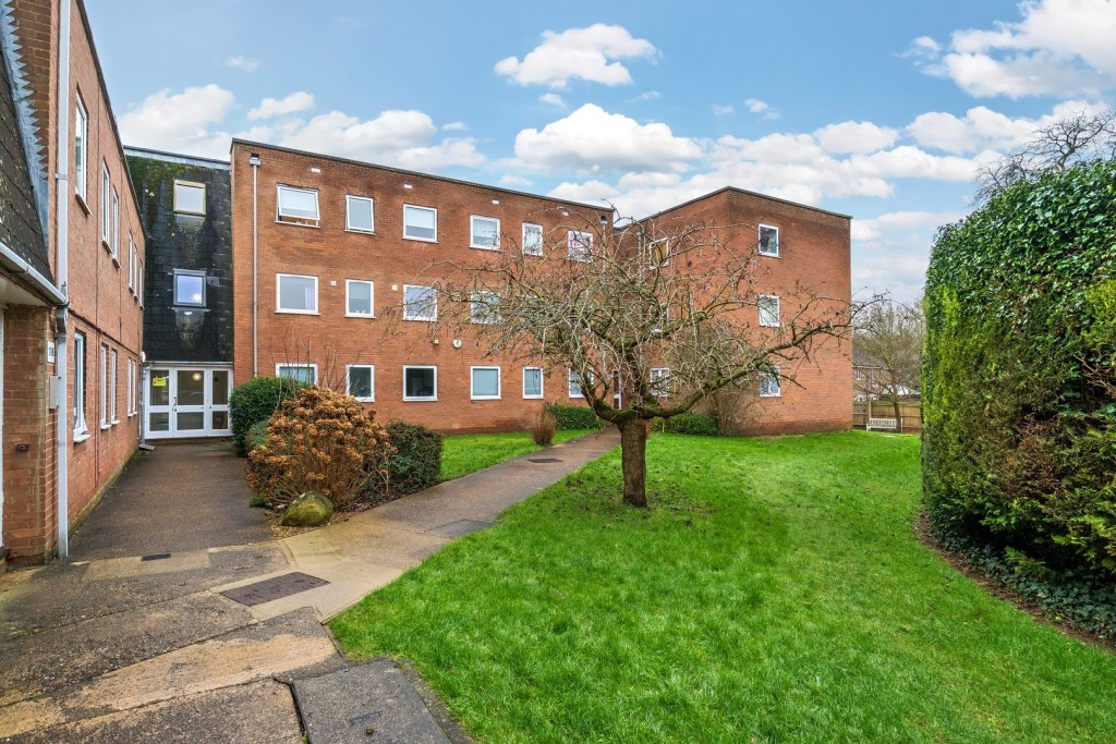 Grove Court, Arlesey, Bedfordshire