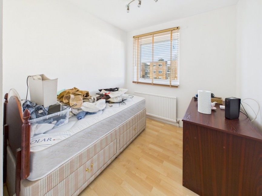 3 bedroom House for Sale Hillcrest, Baldock, Hertfordshire