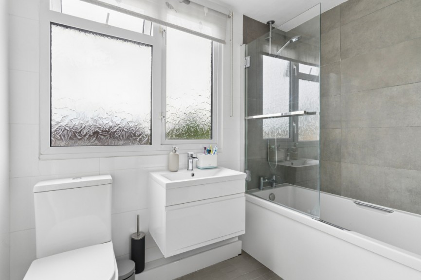 3 bedroom House for Sale Willoughby Way, Hitchin, Hertfordshire