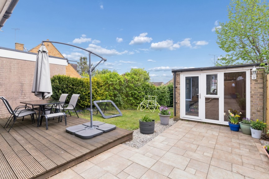 3 bedroom House for Sale Willoughby Way, Hitchin, Hertfordshire