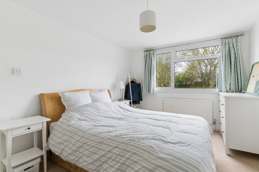 3 bedroom House for Sale Willoughby Way, Hitchin, Hertfordshire