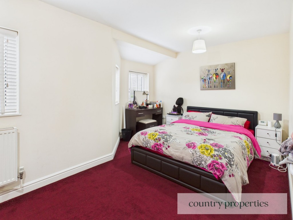 Woodhall Lane, WELWYN GARDEN CITY, Hertfordshire