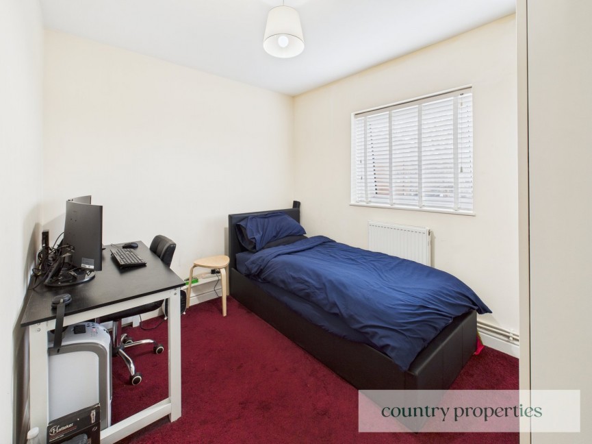 3 bedroom House for Sale Woodhall Lane, WELWYN GARDEN CITY, Hertfordshire