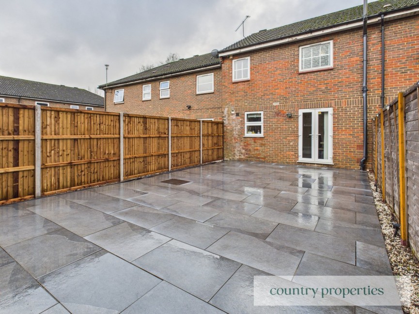 3 bedroom House for Sale Woodhall Lane, WELWYN GARDEN CITY, Hertfordshire