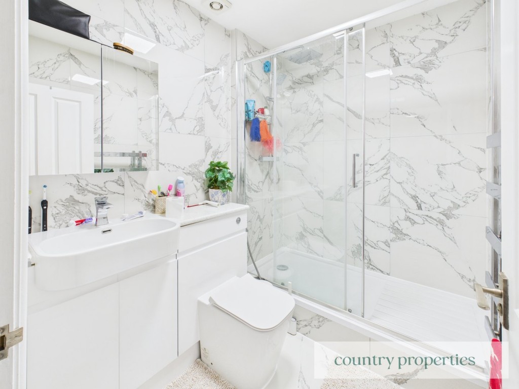 Woodhall Lane, WELWYN GARDEN CITY, Hertfordshire