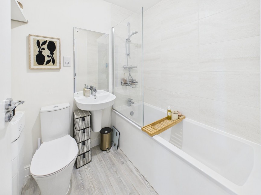 2 bedroom House for Sale Orpington Road, Royston, Hertfordshire