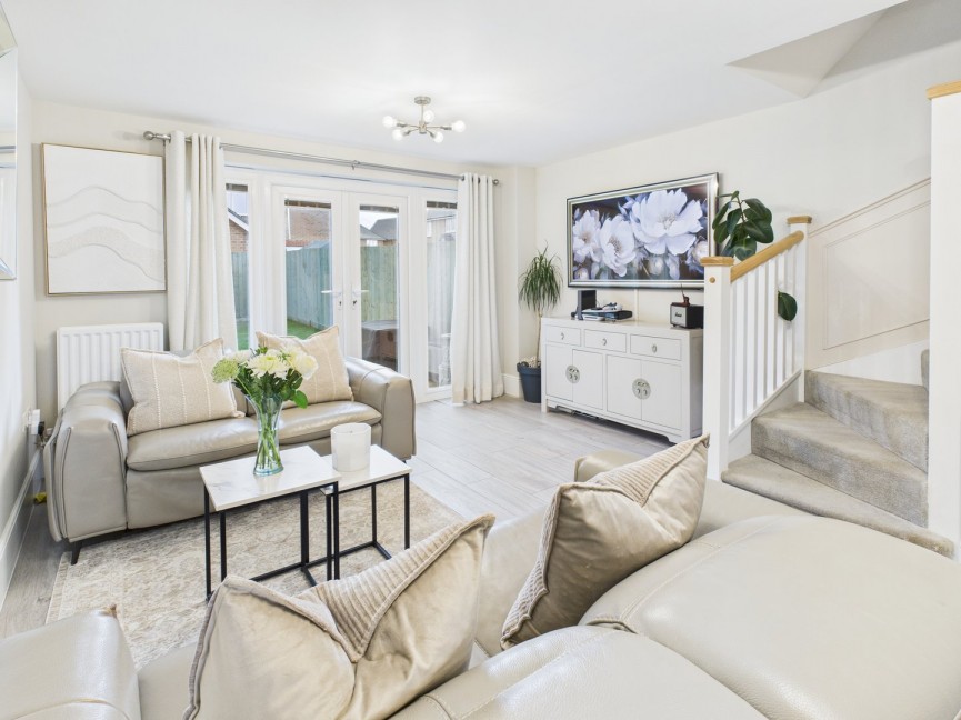 2 bedroom House for Sale Orpington Road, Royston, Hertfordshire