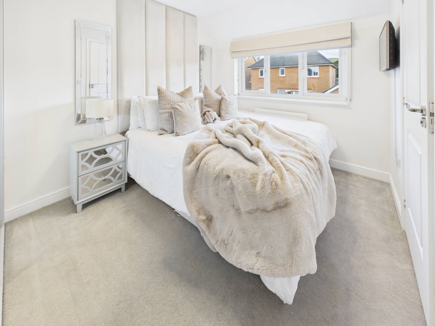 2 bedroom House for Sale Orpington Road, Royston, Hertfordshire