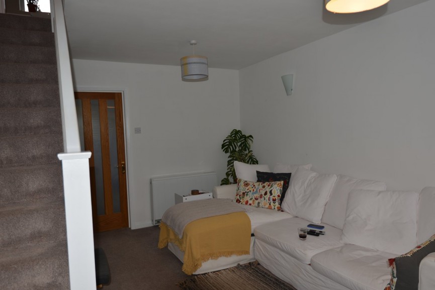 2 bedroom House for Letting Upperstone Close, Stotfold, Bedfordshire