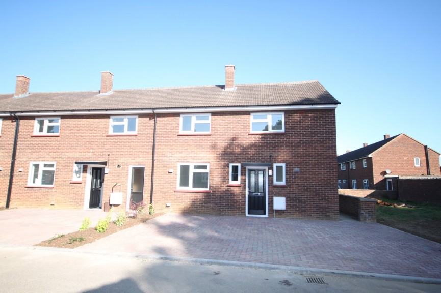 3 bedroom House for Letting Tedder Avenue, Henlow, Bedfordshire