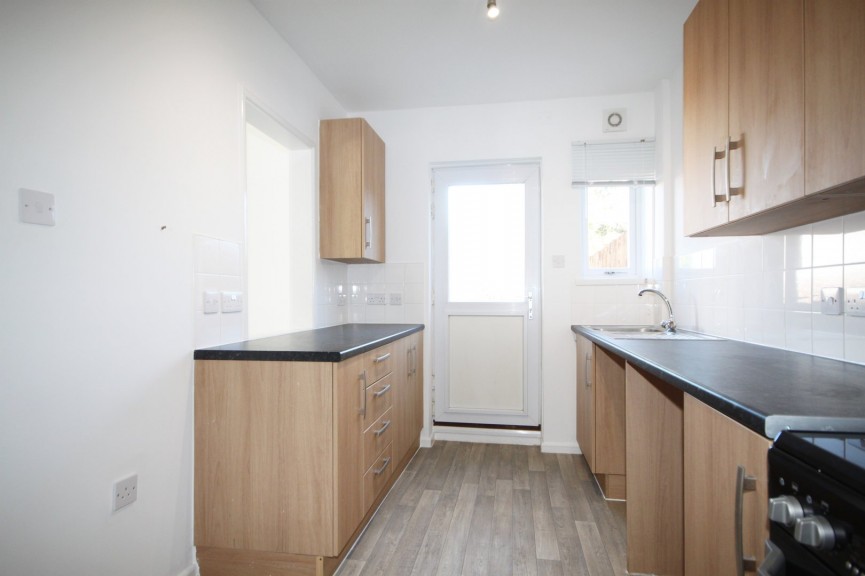 3 bedroom House for Letting Tedder Avenue, Henlow, Bedfordshire