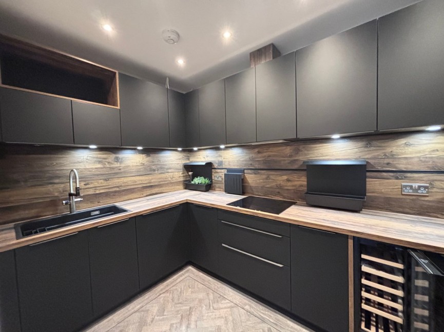 0 bedroom Flat for Letting Station Road, Letchworth Garden City, Hertfordshire