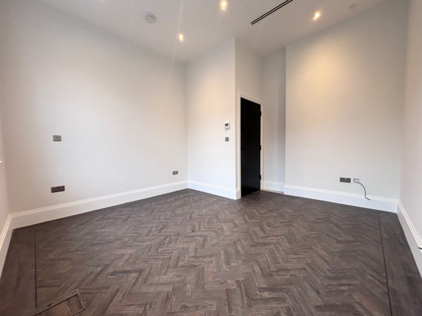 0 bedroom Flat for Letting Station Road, Letchworth Garden City, Hertfordshire