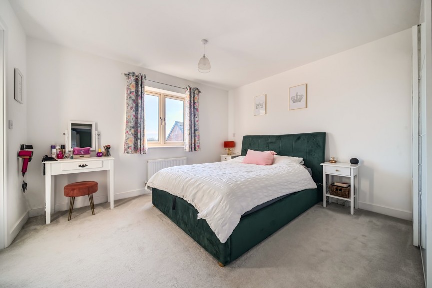 4 bedroom House for Sale Lower Stondon, Henlow, Bedfordshire