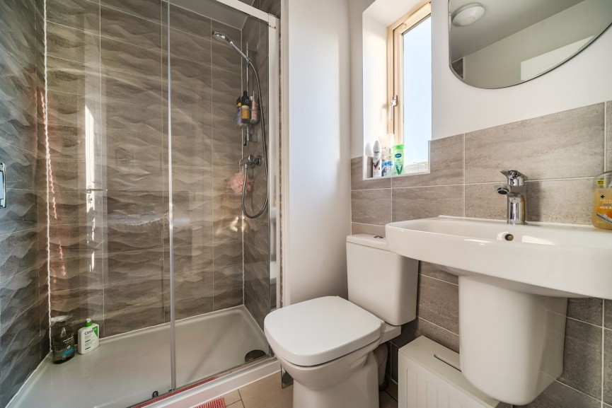 4 bedroom House for Sale Lower Stondon, Henlow, Bedfordshire