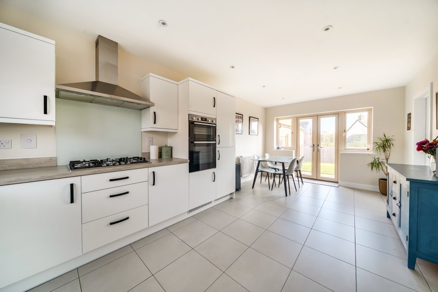 4 bedroom House for Sale Lower Stondon, Henlow, Bedfordshire