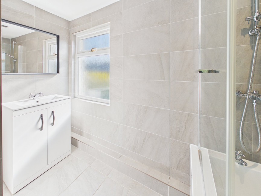 2 bedroom House for Sale Sun Street, Biggleswade, Bedfordshire