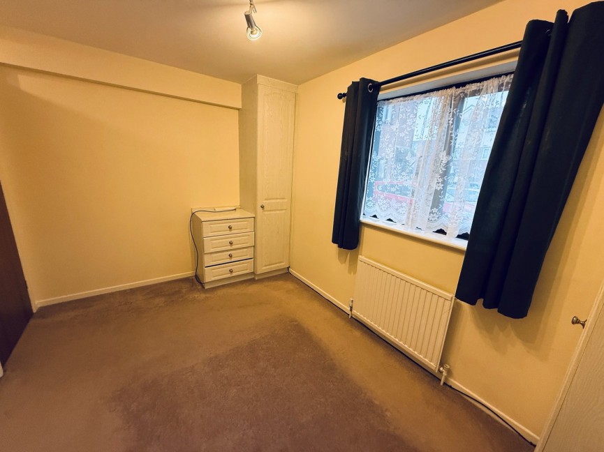 2 bedroom Flat for Letting High Street, Flitwick, Bedfordshire