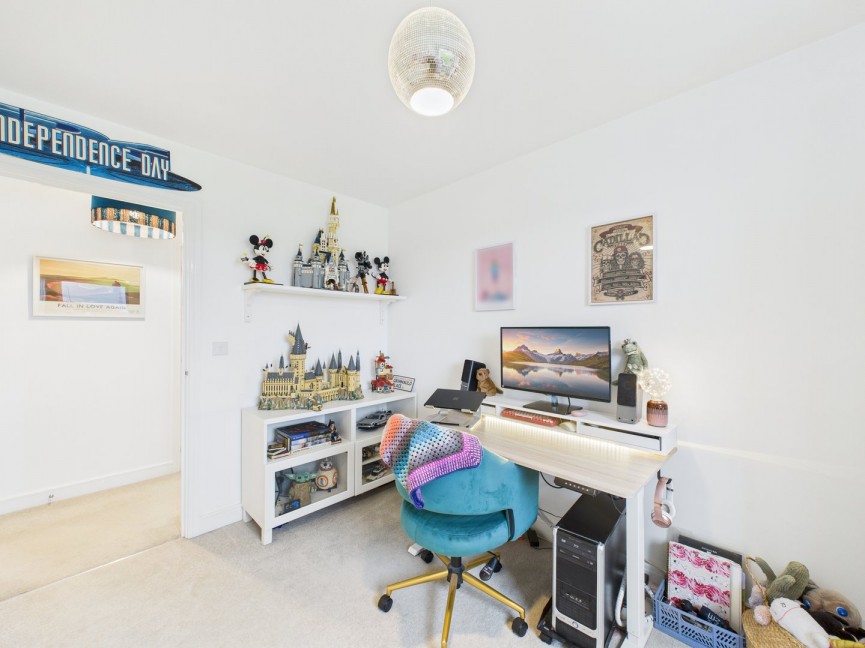 2 bedroom Flat for Sale Tavener Drive, Biggleswade, Bedfordshire