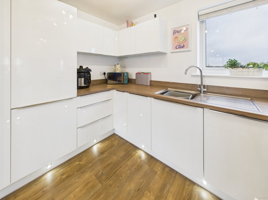 2 bedroom Flat for Sale Tavener Drive, Biggleswade, Bedfordshire