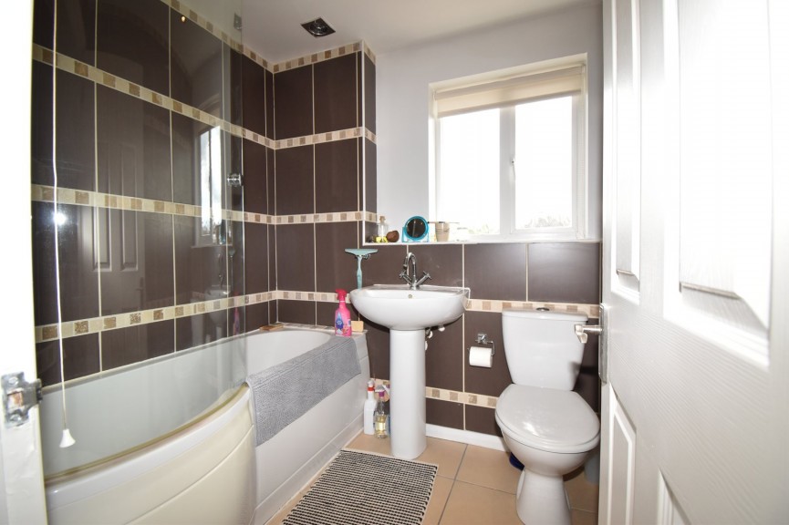 2 bedroom Flat for Letting Heathcroft, Welwyn Garden City, Hertfordshire