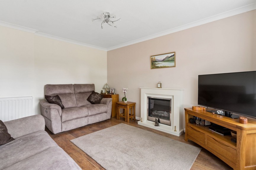 3 bedroom House for Sale Ruskin Lane, Hitchin, Hertfordshire