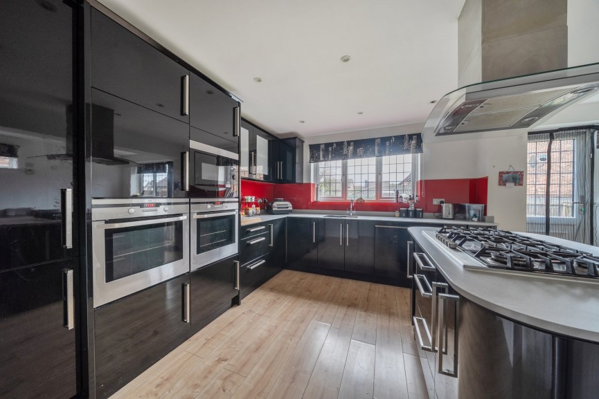 4 bedroom House for Sale Lower Stondon, Henlow, Bedfordshire