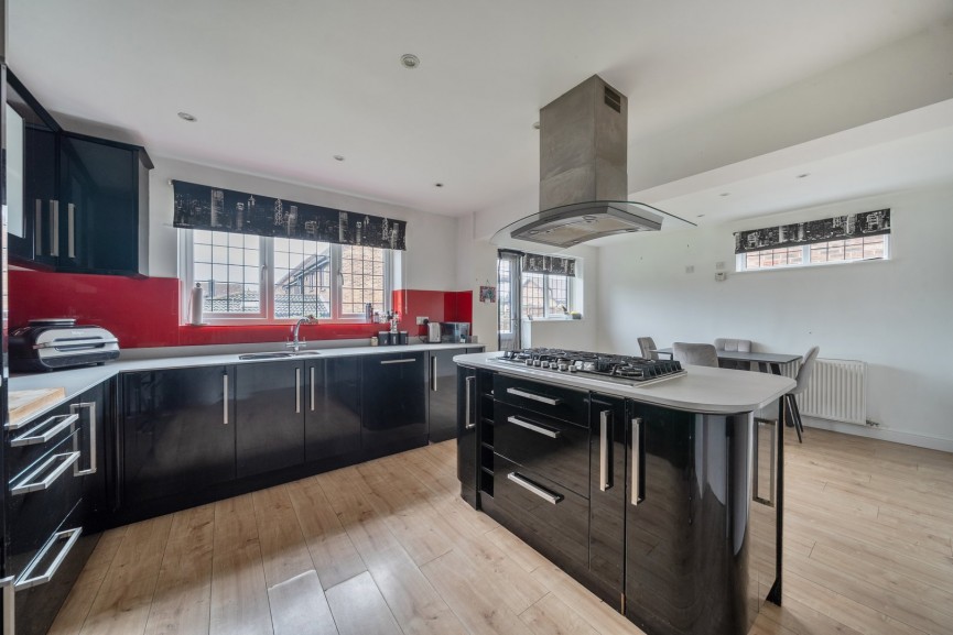 4 bedroom House for Sale Lower Stondon, Henlow, Bedfordshire