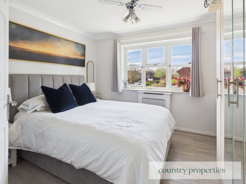 1 bedroom Flat for Sale Lincoln Close, Welwyn Garden City, Hertfordshire