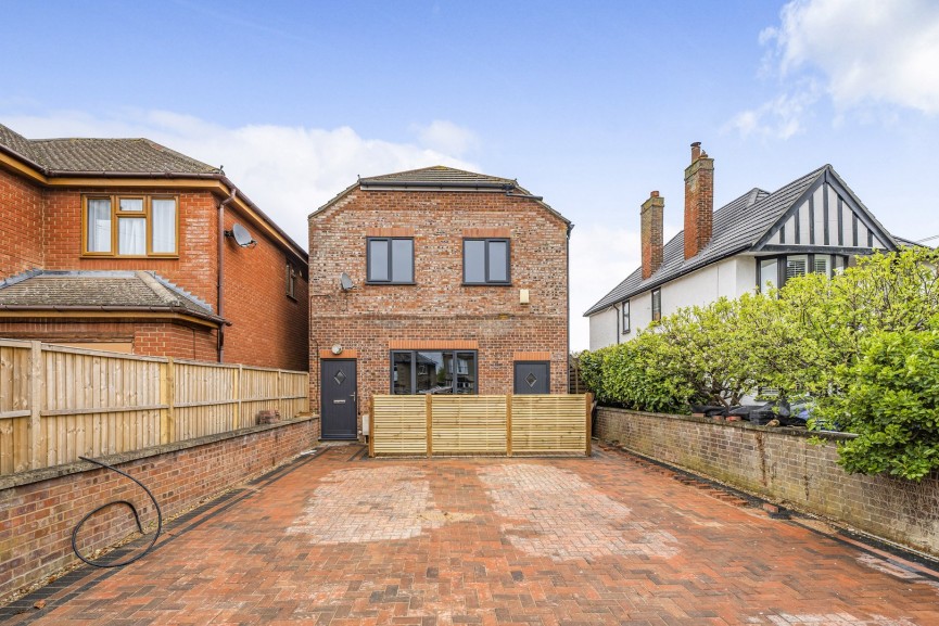 2 bedroom Flat for Letting Stotfold, Hitchin, Bedfordshire