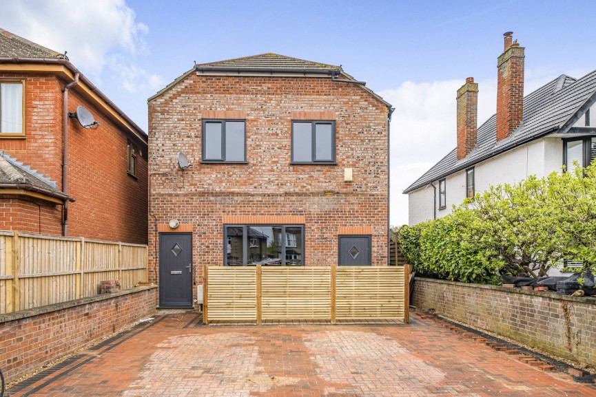 2 bedroom Flat for Letting Stotfold, Hitchin, Bedfordshire