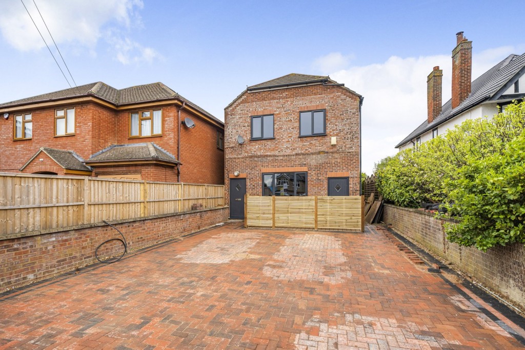 Stotfold, Hitchin, Bedfordshire