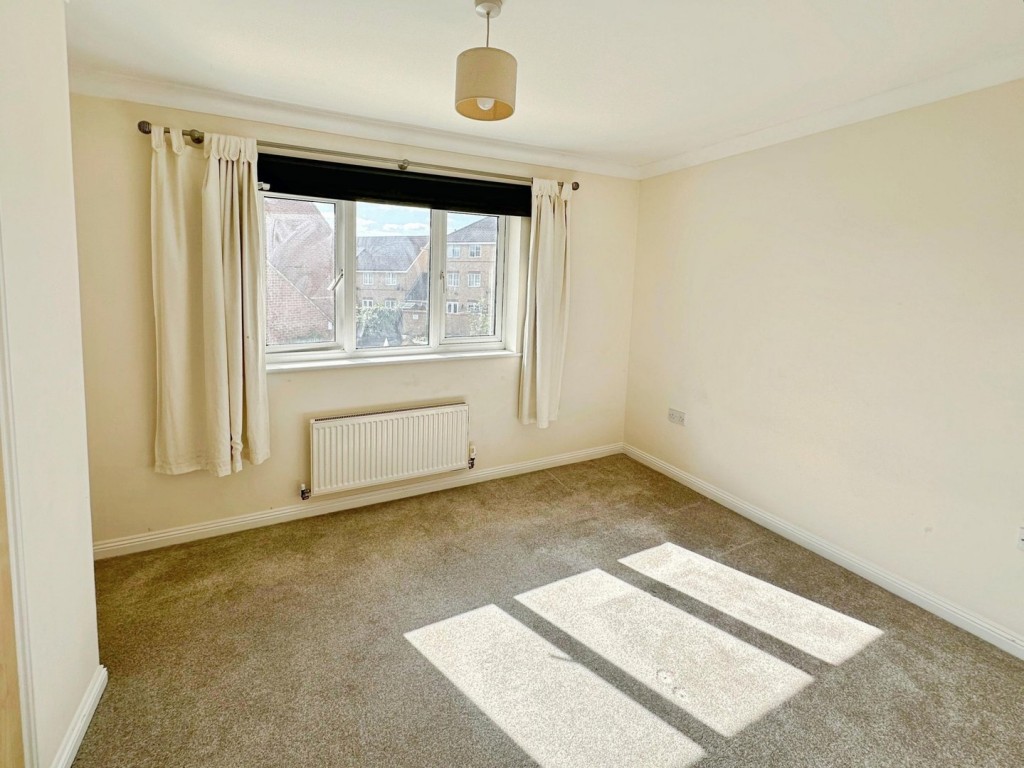 Thistle Drive, Hatfield, Herts