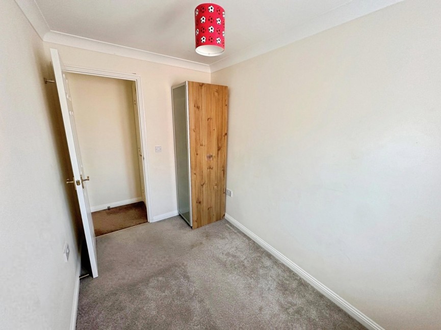 3 bedroom House for Letting Thistle Drive, Hatfield, Herts