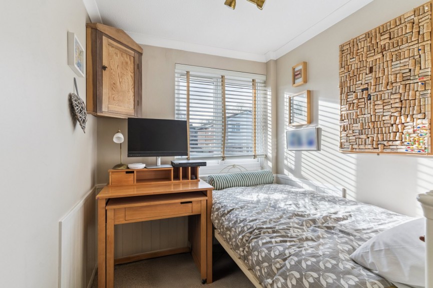 3 bedroom House for Sale Halsey Drive, Hitchin, Hertfordshire