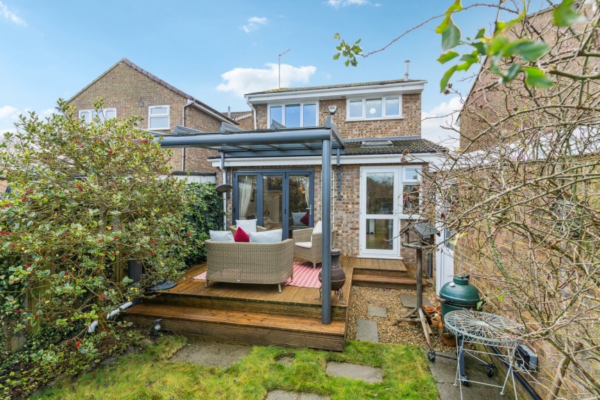 3 bedroom House for Sale Halsey Drive, Hitchin, Hertfordshire