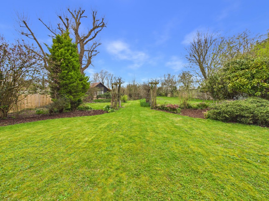 4 bedroom House for Sale Guilden Morden, Royston, Cambridgeshire