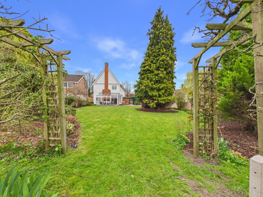 4 bedroom House for Sale Guilden Morden, Royston, Cambridgeshire