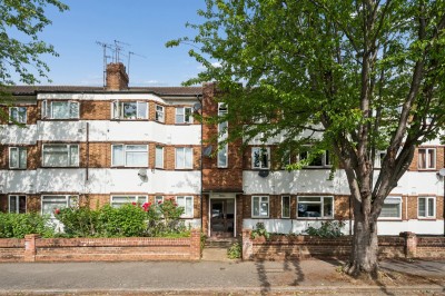 Garrison Court, Hitchin, Hertfordshire
