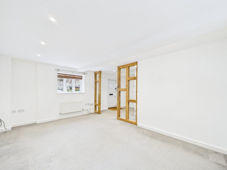 3 bedroom House for Sale Bancroft, Hitchin, Hertfordshire