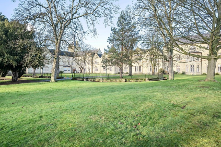 1 bedroom Flat for Sale Kingsley Avenue, Fairfield Park, Bedfordshire